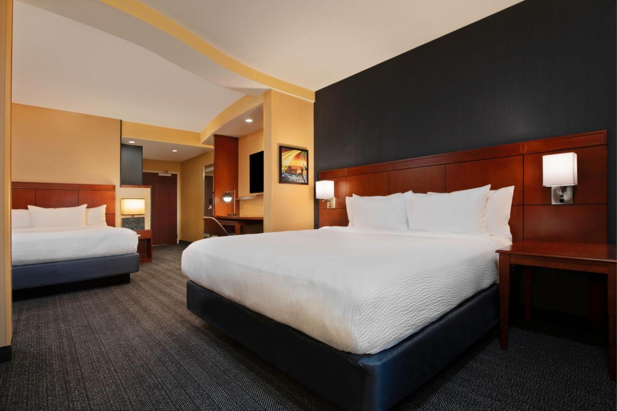 Courtyard By Marriott San Jose North/ Silicon Valley Exterior photo