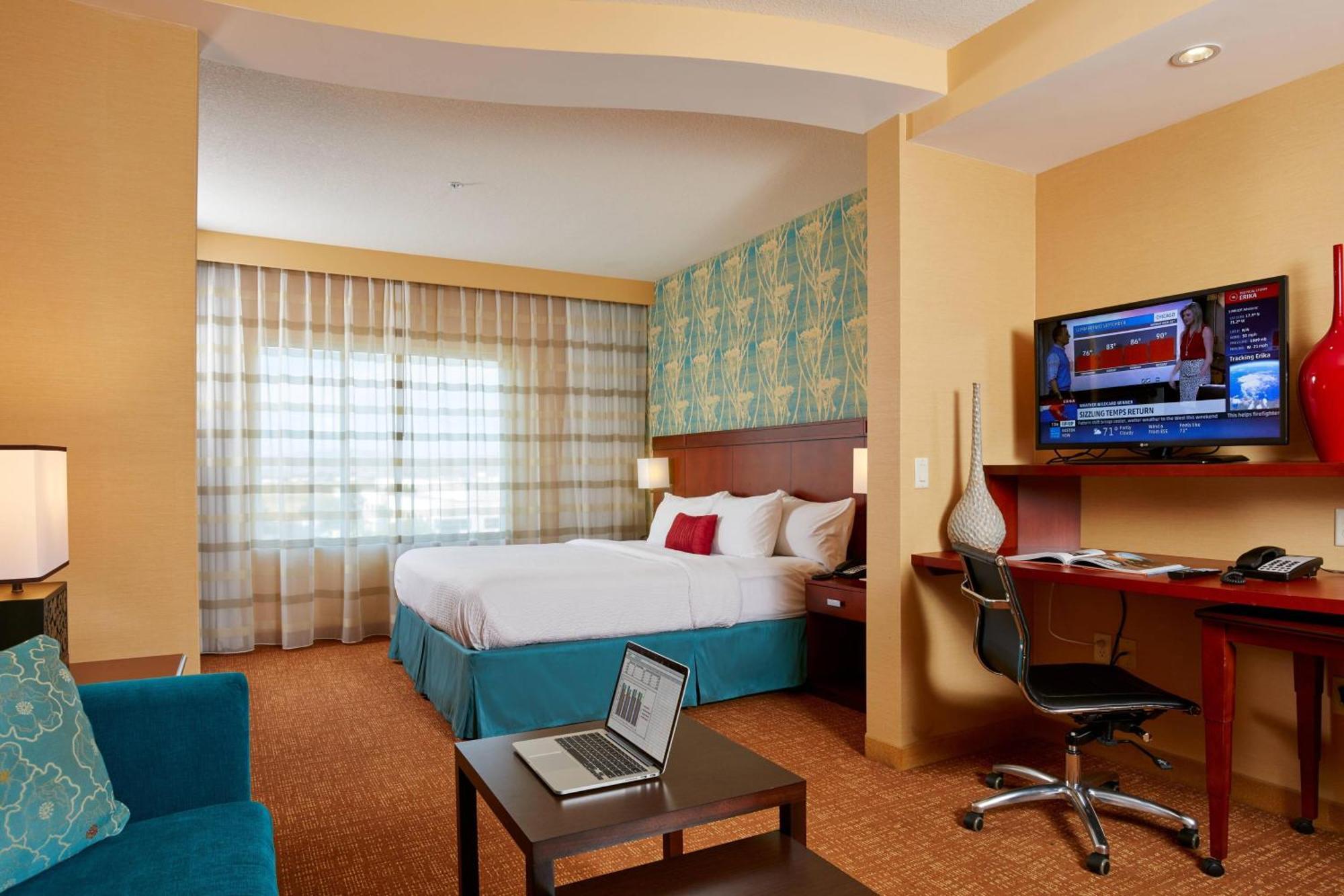 Courtyard By Marriott San Jose North/ Silicon Valley Exterior photo
